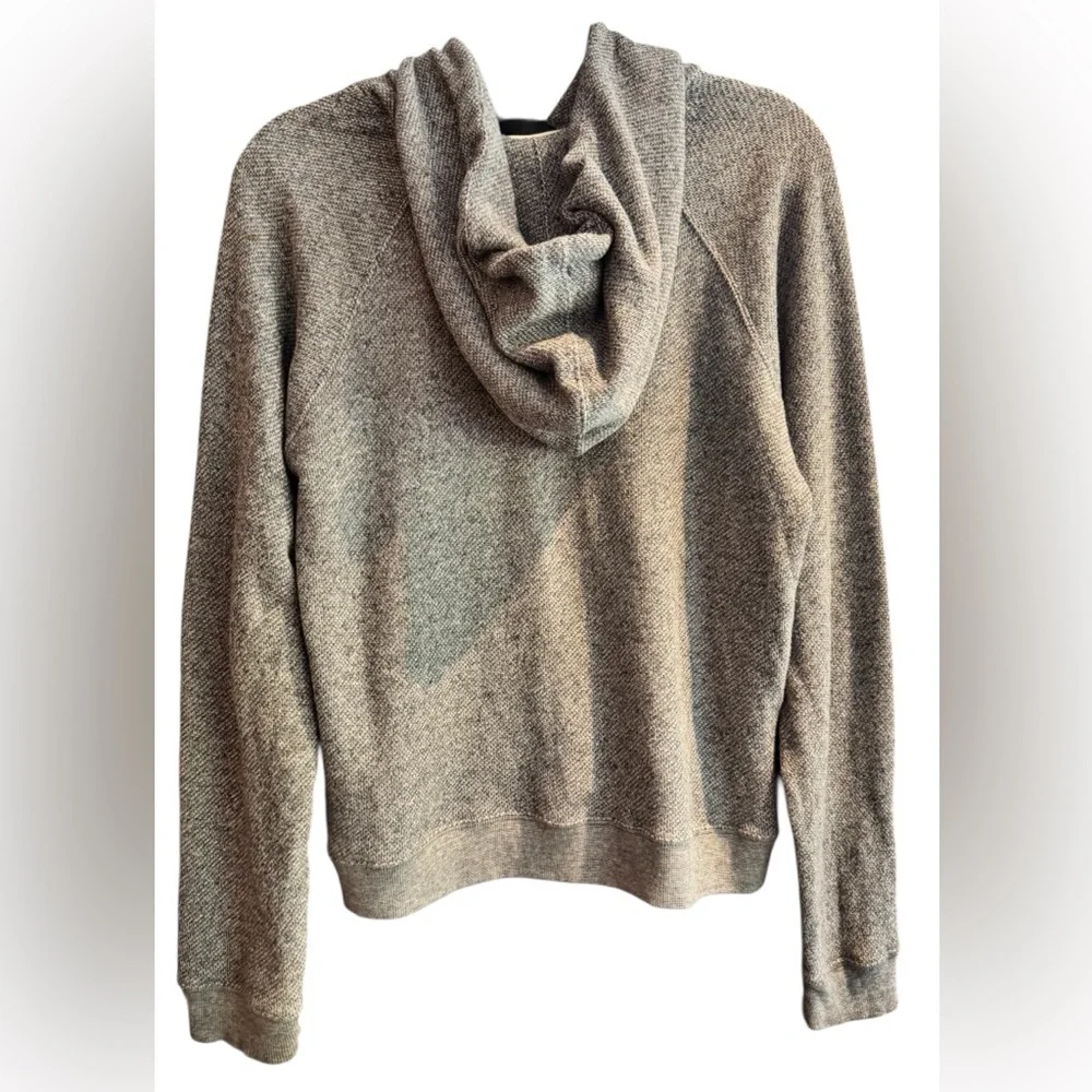 ARITZIA- Wlifred Free Wm's Hoodie S,paired w BIG STAR Distressed Denim Shorts 27
